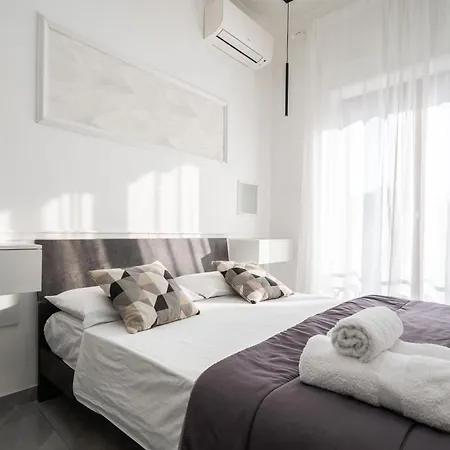 Giordano Center Konukevi 4*